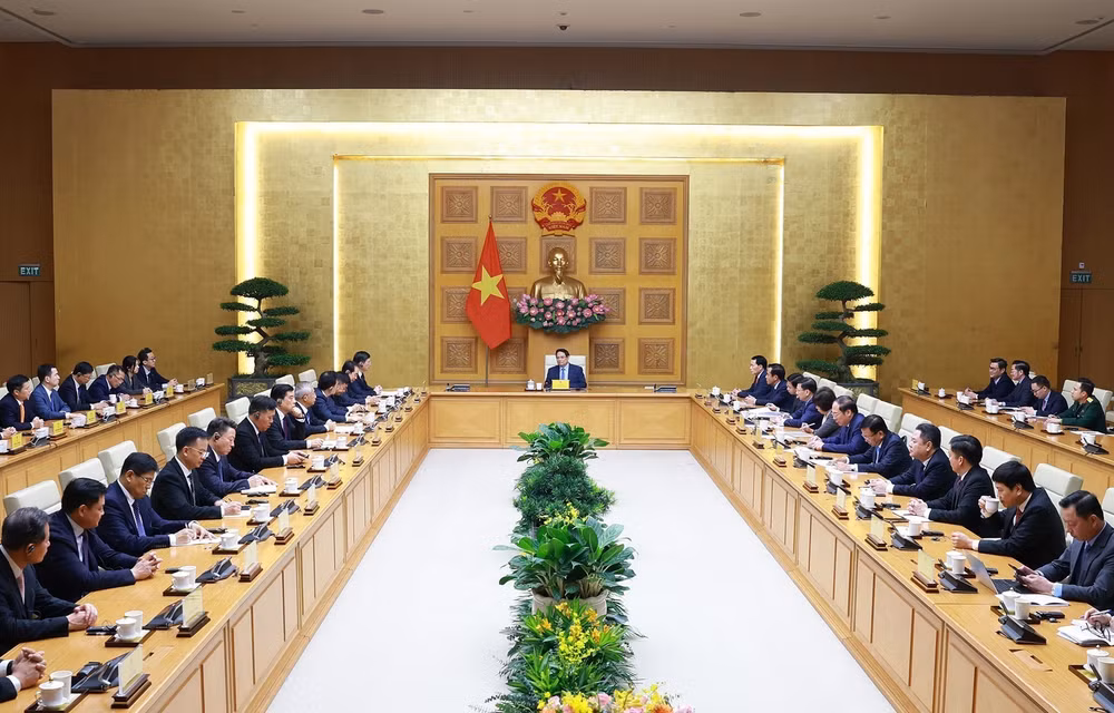 vna-potal-thu-tuong-pham-minh-chinh-tiep-chu-tich-khu-tu-tri-dan-toc-choang-quang-tay-8436201.jpg