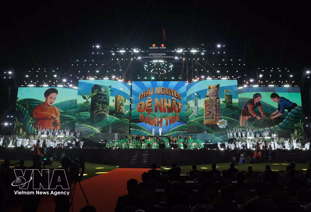 vnanet_potal-tong-bi-thu-chu-tich-nuoc-to-lam-du-le-ky-niem-195-nam-tinh-thai-nguyen-va-khai-mac-festival-tra-quoc-te-thai-nguyen-2026-9122926.jpg