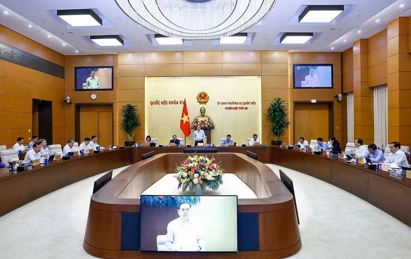 uy-ban-thuong-vu-quoc-hoi-1.jpg