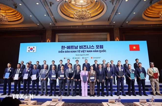 tong-bi-thu-to-lam-va-thu-tuong-han-quoc-du-dien-dan-kinh-te-viet-nam-han-quoc-6.jpg