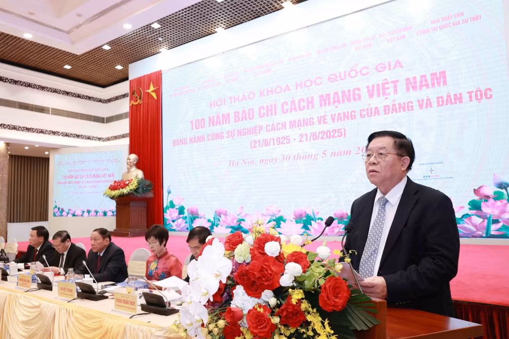 vna-potal-hoi-thao-100-nam-bao-chi-cach-mang-viet-nam-dong-hanh-cung-su-nghiep-cach-mang-ve-vang-cua-dang-va-dan-toc-8064694.jpg