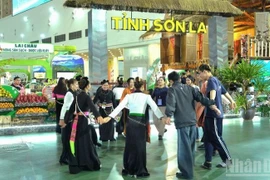 Район Шонла привлекает туристов, желающих познакомиться с его культурой. (Фото: ВИA)