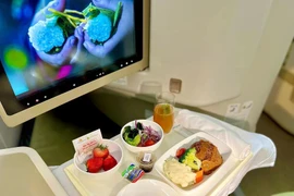 Бортовой обед с местными кулинарными изысками от Vietnam Airlines. (Фото: ВИA)