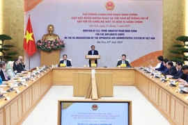 Премьер-министр Фам Минь Тьинь выступает на встрече с представителями дипломатического корпуса Вьетнама 31 июля 2025 года в Ханое. (Фото: ВИA)