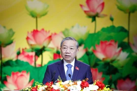 Генеральный секретарь ЦК КПВ То Лам выступает на XI Всенародном съезде патриотического соревнования. (Фото: ВИА)