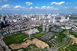 Вьетнам становится новым центром в региональной цепочке поставок, что приводит к резкому росту спроса на промышленную недвижимость, логистику и жилье для иностранных специалистов. (Фото: ВИA)