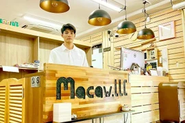 Нго Нгок Кхань, владелец книжного магазина Macaw (Фото: I LOVE VIETNAM)