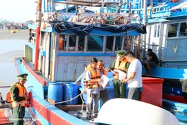 Учебные занятия и диалоги способствовали лучшему пониманию рыбаками действующих норм и рисков, связанных с ННН-промыслом. Фото: ВИА.