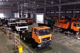 Сборка автомобилей на заводе GMA Automotive Industry в районе Кимдонг, провинция Хынгйен. (Фото: ВИA)