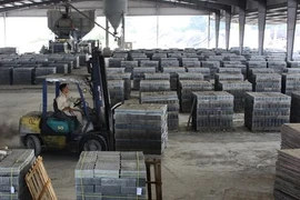 Производство кирпича на акционерном предприятии Khang Minh Brick. (Фото: ВИА)