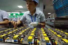 Сборка электронных компонентов для полиграфической промышленности на предприятии Chee Yuen Vietnam Electronic Technology Co., Ltd., инвестированном Тайванем (Китай), в городе Хайфон. (Фото: ВИA)