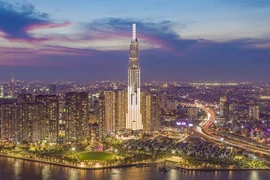 Landmark 81, самое высокое здание во Вьетнаме, является символом экономического развития Хошимина. (Фото: ВИA) 