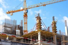 Принятие Закона о государственно-частном партнерстве (ГЧП) в 2020 году свидетельствует о намерении правительства привлечь больше частных инвестиций в сектор инфраструктуры. (Фото: luatvietnam.vn)