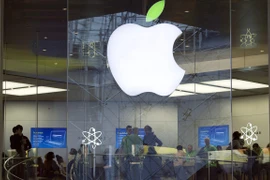Apple отчиталась о рекордных квартальной выручке и прибыли