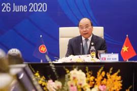 Премьер-министр Нгуен Суан Фук выступает на мероприятии (Фото: ВИА)