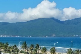  Микхе стал единственным вьетнамским пляжем, попавшим в список Tripadvisor в 2023 году, заняв 8-е место. (Фото: Tripadvisor) 