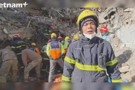 Вьетнамские спасатели сталкиваются со многими проблемами при спасении людей в Турции