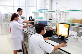 Научно-технические исследования во Вьетнамском институте нефти и газа. (Фото: https://www.pvn.vn)