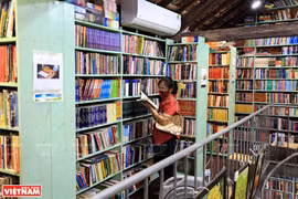 В книжный магазин «Mao» приходят посетители разныз возрастов. (Фото: ИЖВ)