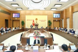 На шестом заседании Постоянного комитета Национального Собрания. (Фото: ВИА)