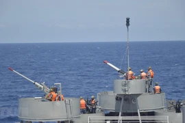 Части 2-го военно-морского округа проводят учение в море. (Фото: ВИА)