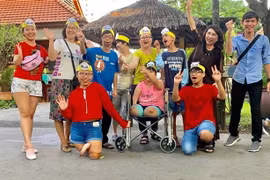 Дети в деревне Хоабинь. Деревня Хоабинь, расположенная в кампусе больницы Тызу в Хошимине, является местом проживания для 400 детей-инвалидов, в основном жертв агента "Оранж"/диоксина. (Фото: опубликовано ВИА)