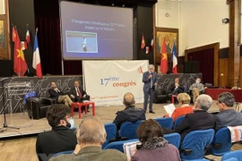 Ассоциация французско - вьетнамской дружбы (AAFV) проводит 17-й национальный конгресс (Фото: ВИА)