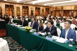 Участники на форуме. (Фото: Чан Вьет/ВИА)