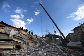 Разрушенные здания после землетрясения в Антакье, провинция Хатай, Турция, 10 февраля 2023 года. (Фото: Синьхоа/ВИА)