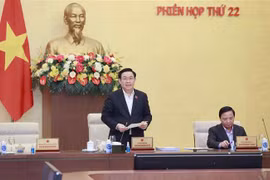 С заключительной речью выступил председатель Национального собрания Выонг Динь Хюэ. (Фото: Зоан Тан/ВИА)