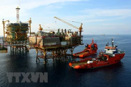 Добыча нефти и газа на месторождении Батьхо. (Фото: ВИА)