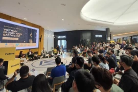 Обзор выставки Vietnam Blockchain Expoverse в Дубае. (Фото: glonewswire.com) 