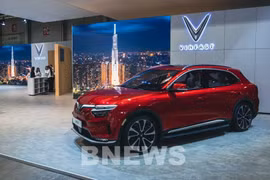Модель электрического внедорожника VinFast VF 8 на EVS35. (Фото: ВИА)