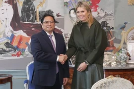 Премьер-министр Фам Минь Тьинь имел встречу с королевой Нидерландов Максимой. (Фото: ВИА)