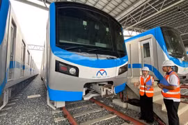 Сотрудник-машинист линии метро № 1 (Бентхань – Суойтиен). Фото: nhandan.vn
