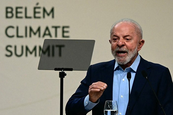 В своём вступительном выступлении президент Лула подчеркнул важность защиты лесов и продвижения перехода к чистой энергетике как наиболее эффективного пути сдерживания глобального потепления. (Фото: BBC/ВИА)