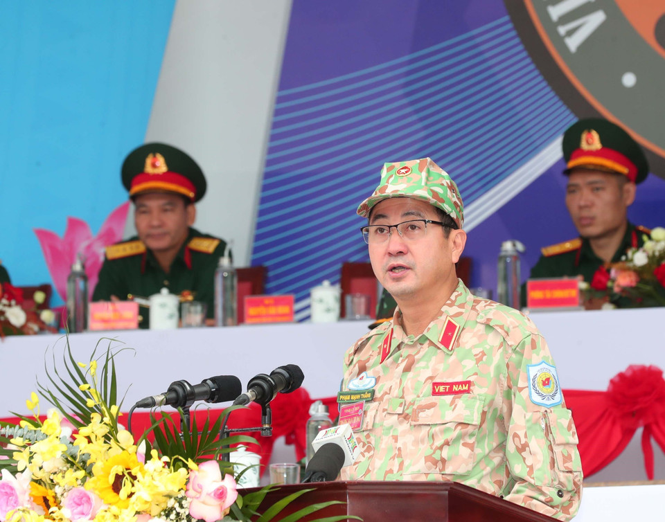 Генерал-майор Фам Мань Тханг, начальник Департамента миротворческих операций Вьетнама, выступает с речью. (Фото: ВИА)
