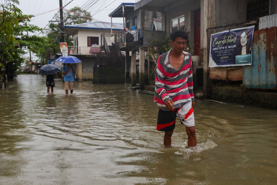 Наводнение, вызванное тайфуном «Фунгвонг», в провинции Булакан (Филиппины), 9 ноября 2025 года. (Фото: AA/ВИА)