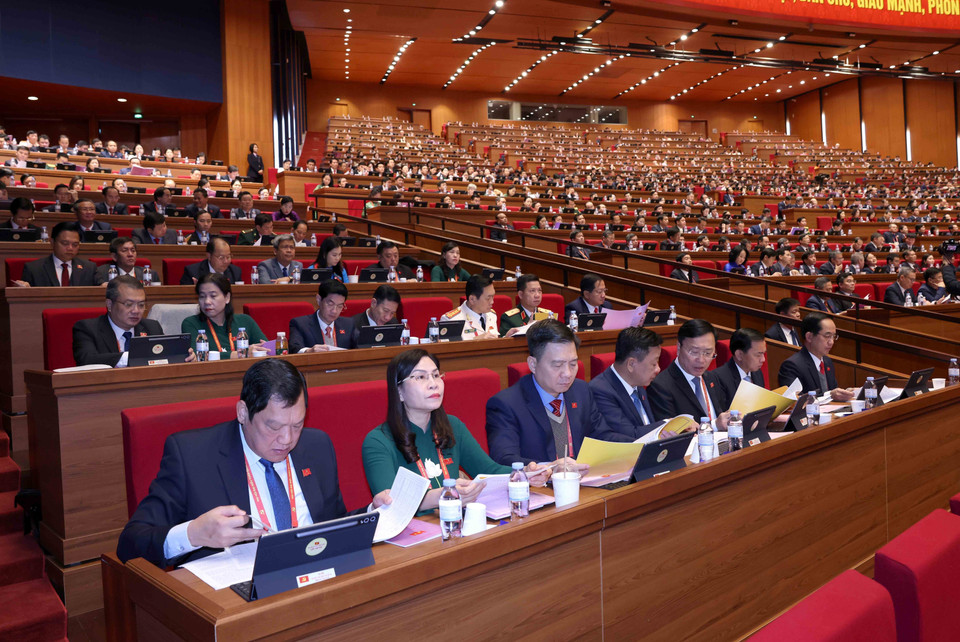 Делегаты партийной организации провинции Камау участвуют в съезде. (Фото: ВИА)