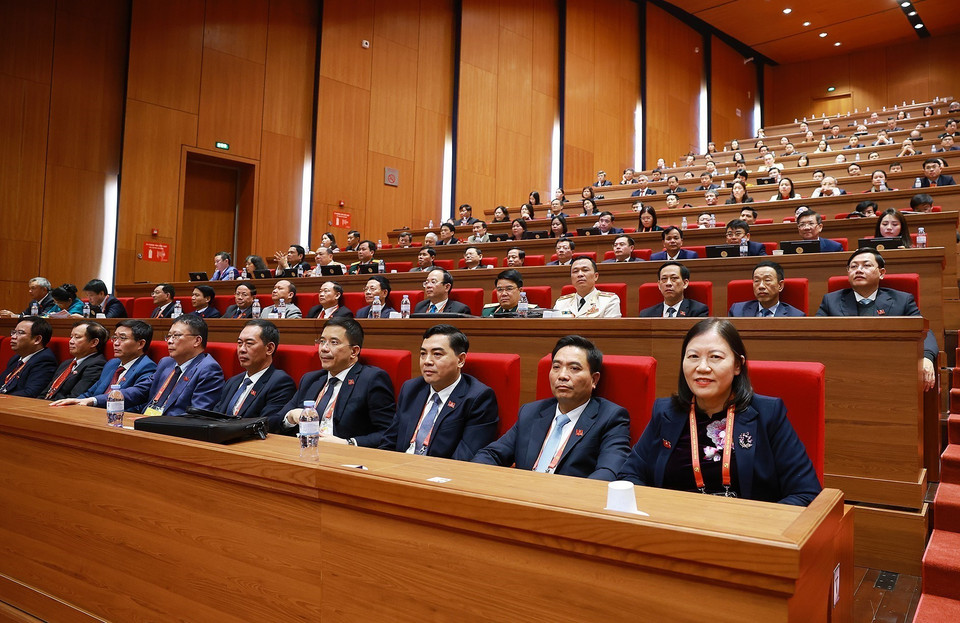 Делегаты партийной организации провинции Тханьхоа участвуют в съезде. (Фото: ВИА)