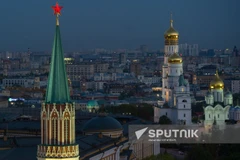 Рубиновые звезды Московского Кремля засияли