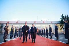 Церемония проводов Премьер-министра Фам Минь Тьиня в аэропорту Внуково-2, Москва (Фото: ВИА)