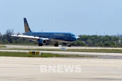 Vietnam Airlines перенаправляет рейсы в районах, пострадавших от тайфуна (Фото: Bnews)