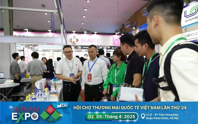 34-я Вьетнамская международная торговая выставка (Vietnam Expo 2025) пройдет в Ханое со 2 по 5 апреля (Фото: ВИA)