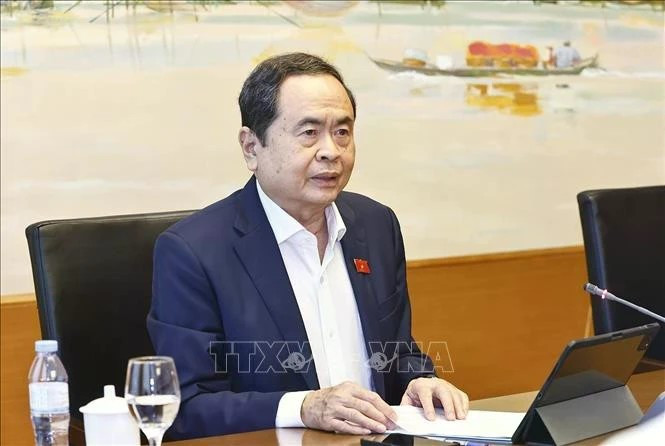 Председатель НС Чан Тхань Ман выступает на групповой дискуссии 21 мая. (Фото: ВИA)