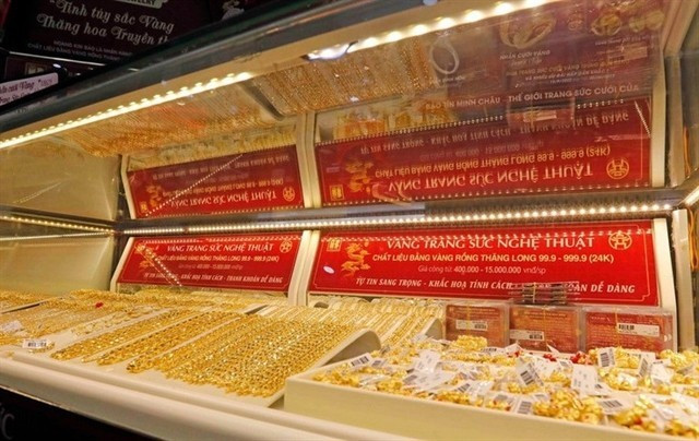 Золото продаётся в магазине в Ханое. (Фото: ВИA)