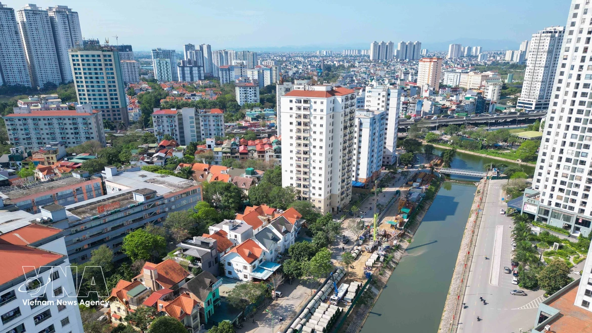 Резолюция 57: Ханой применяет высокие технологии для решения проблемы загрязнения рек