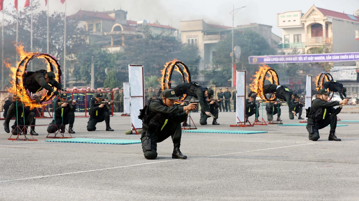 Подготовка элитных сил, обеспечение безопасности и общественного порядка в интересах XIV съезда КПВ