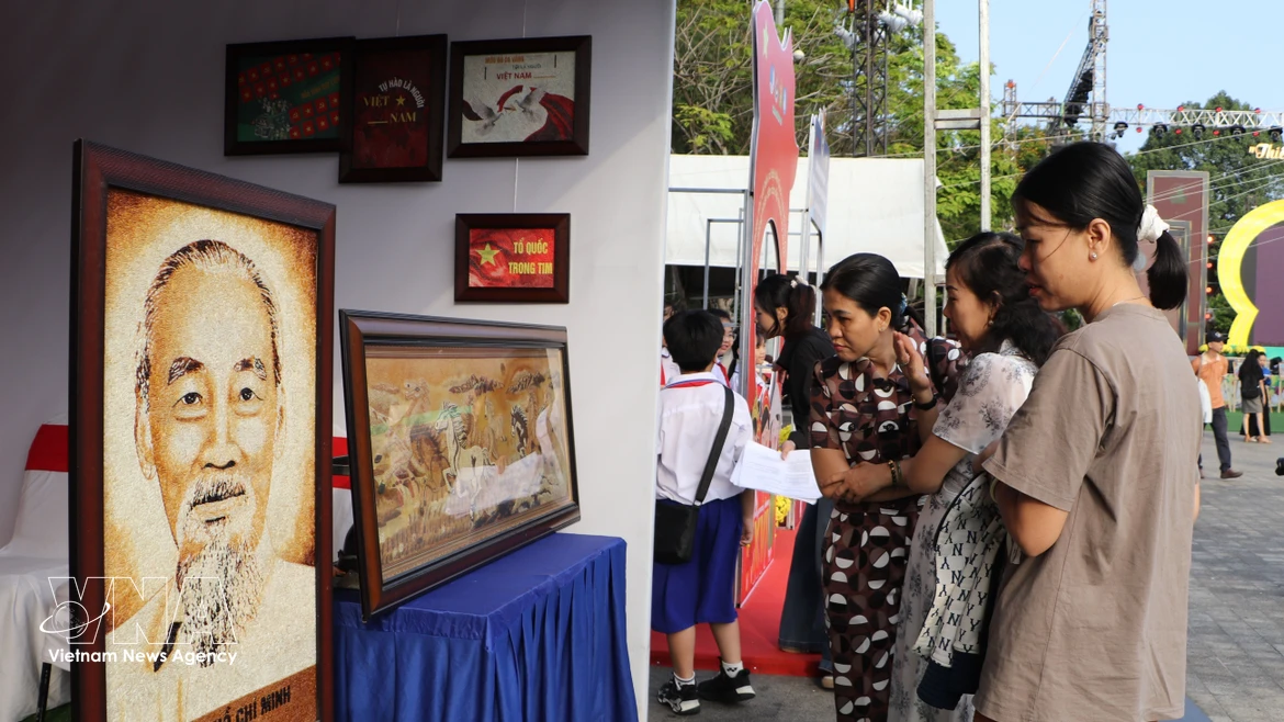 Модель стартапа из рисового зерна молодого предпринимателя в Кантхо