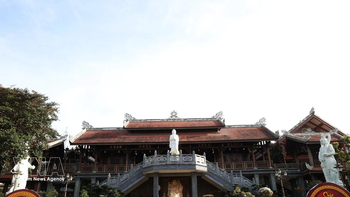 Уникальная архитектура пагоды Сакты Кхай-доан в Даклаке